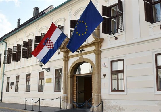 Kako funkcionira Vlada